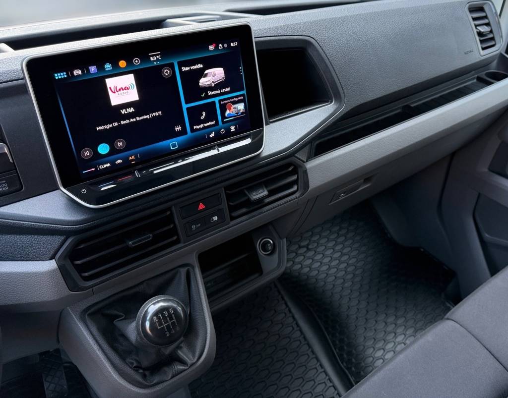 Volkswagen Crafter Dodávka 30 2.0 TDI L3 VOZIDLO V PLNEJ ZÁRUKE, 103kW, M6, 4d.