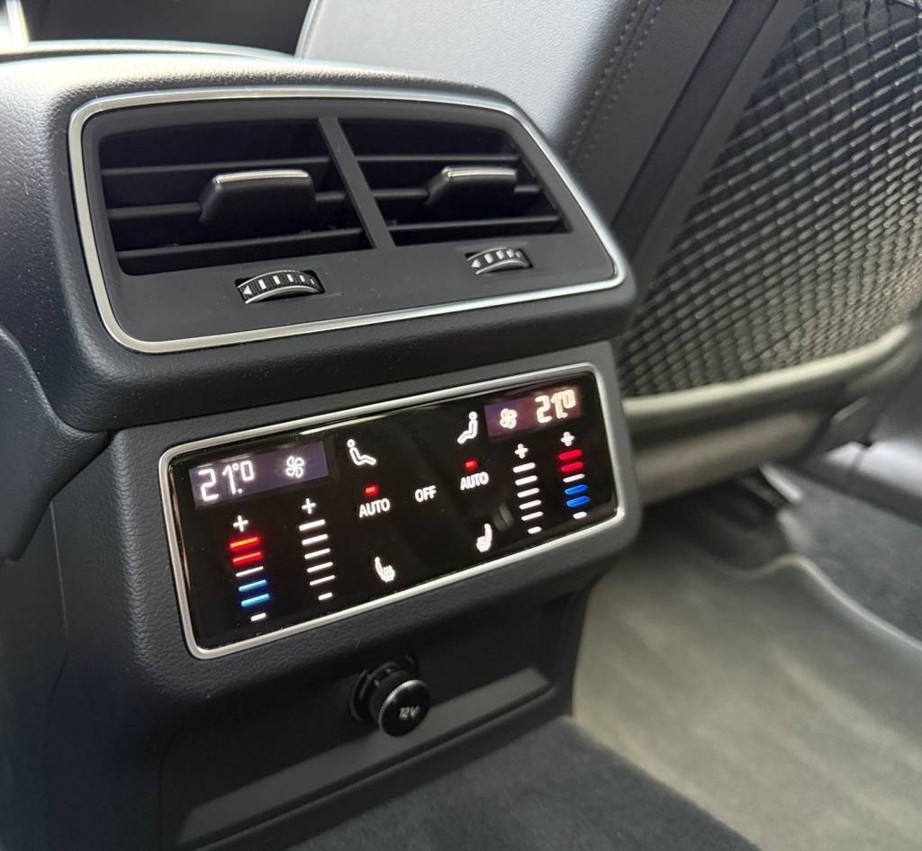 Audi A6 Allroad 55 3.0TFSI V6 mHEV Quattro MATRIX HD LED HEAD-UP 360°3D KAMERA RADAR, 250kW