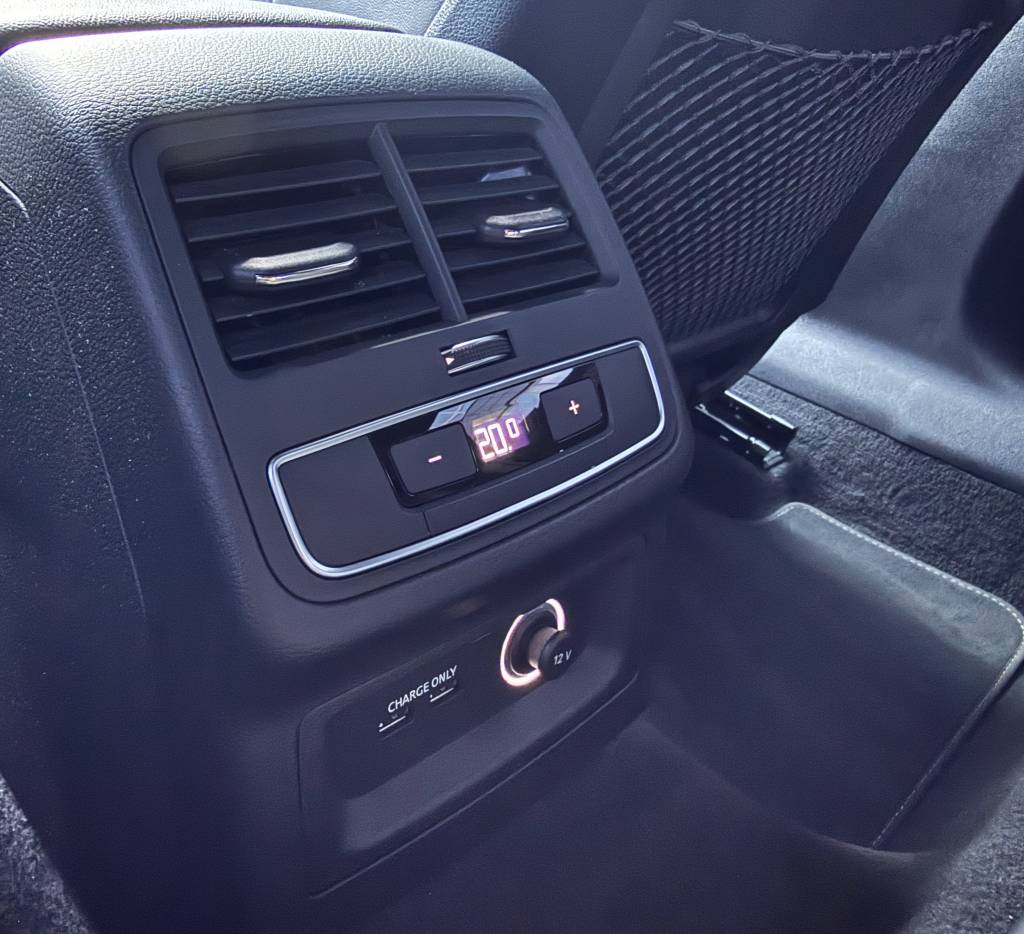 Audi A5 Sportback 40TFSI 2.0 G-tron S-LINE MATRIX HD LED KAMERA KEYLESS GO ALCANTARA S tronic