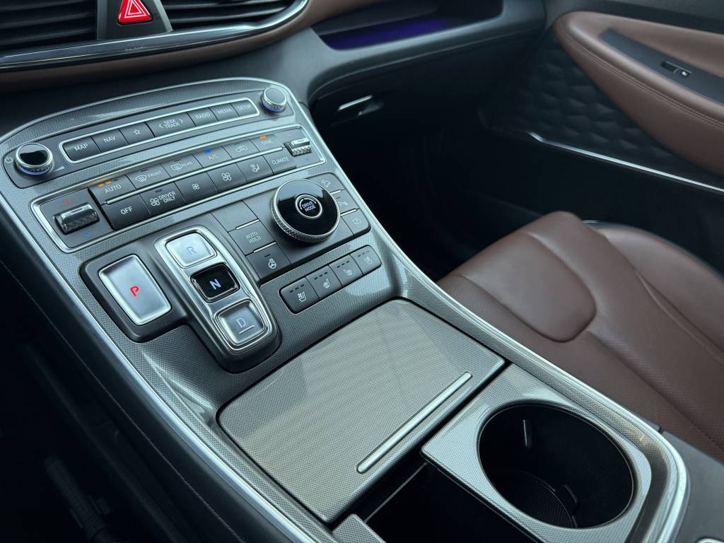 Hyundai Santa Fe 1.6 T-GDi HEV PREMIUM HEAD-UP 360°KAMERA KRELL AUDIO FULL LED /VOZIDLO V ZÁRUKE/