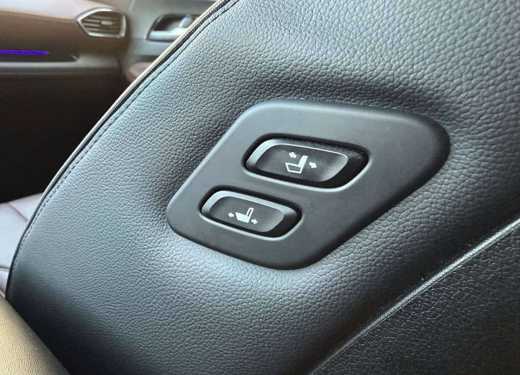 Hyundai Santa Fe 1.6 T-GDi HEV PREMIUM HEAD-UP 360°KAMERA KRELL AUDIO FULL LED /VOZIDLO V ZÁRUKE/