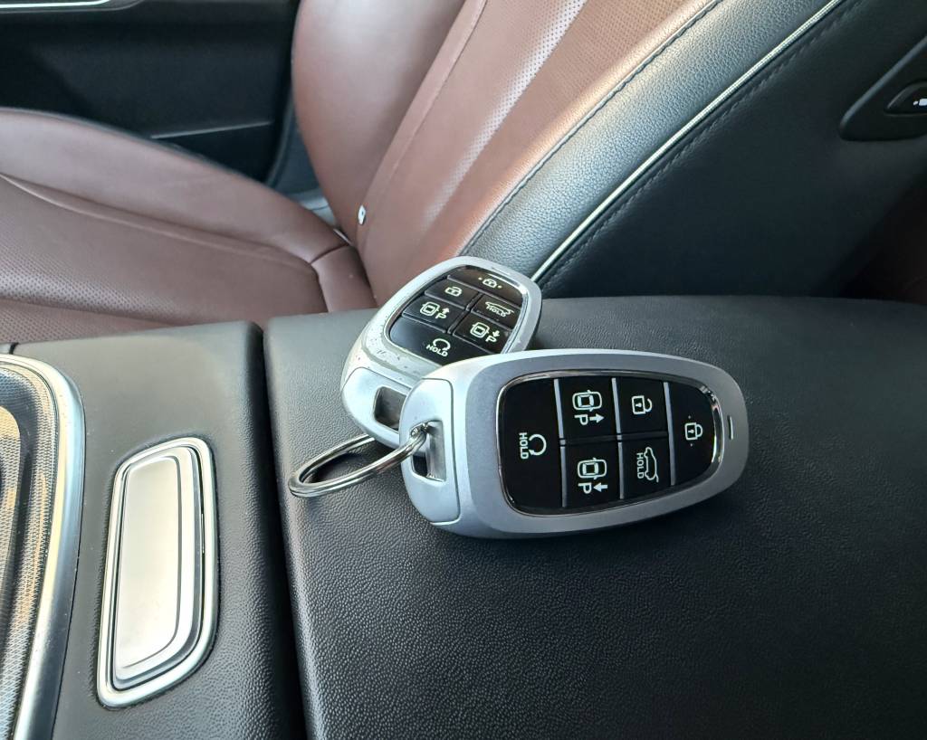 Hyundai Santa Fe 1.6 T-GDi HEV PREMIUM HEAD-UP 360°KAMERA KRELL AUDIO FULL LED /VOZIDLO V ZÁRUKE/