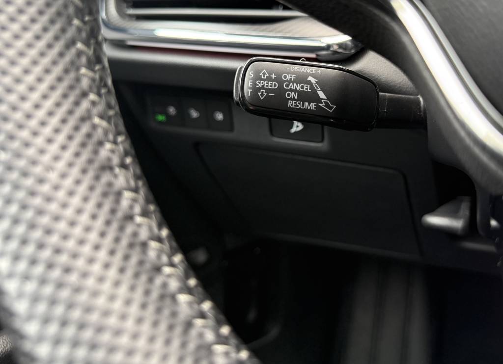 Škoda Enyaq Coupé RS 4X4 HEAD-UP CRYSTAL MATRIX 360°KAMERA MASÁŽ PANORAMA CANTON RADAR R21