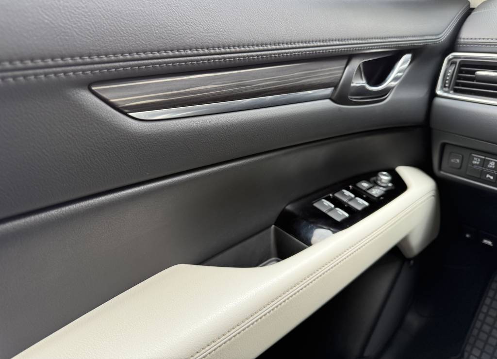 Mazda CX-5 2.2 Skyactiv-D175 AWD HEAD-UP KAMERA BOSE FULL LED REVOLUTION TOP