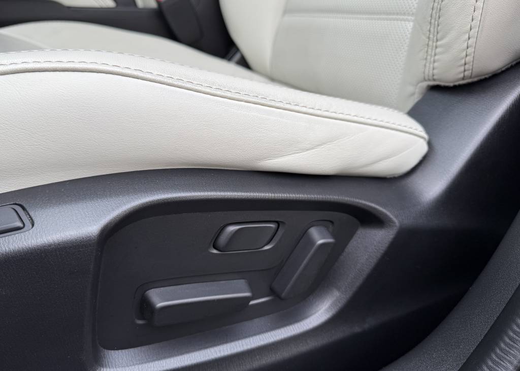 Mazda CX-5 2.2 Skyactiv-D175 AWD HEAD-UP KAMERA BOSE FULL LED REVOLUTION TOP