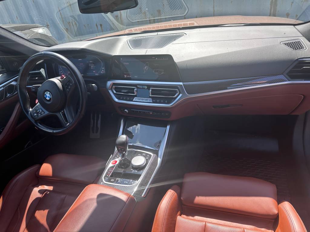 BMW M4 Competition xDrive Cabrio INDIVIDUAL /VOZIDLO V PLNEJ FABRICKEJ ZÁRUKE/