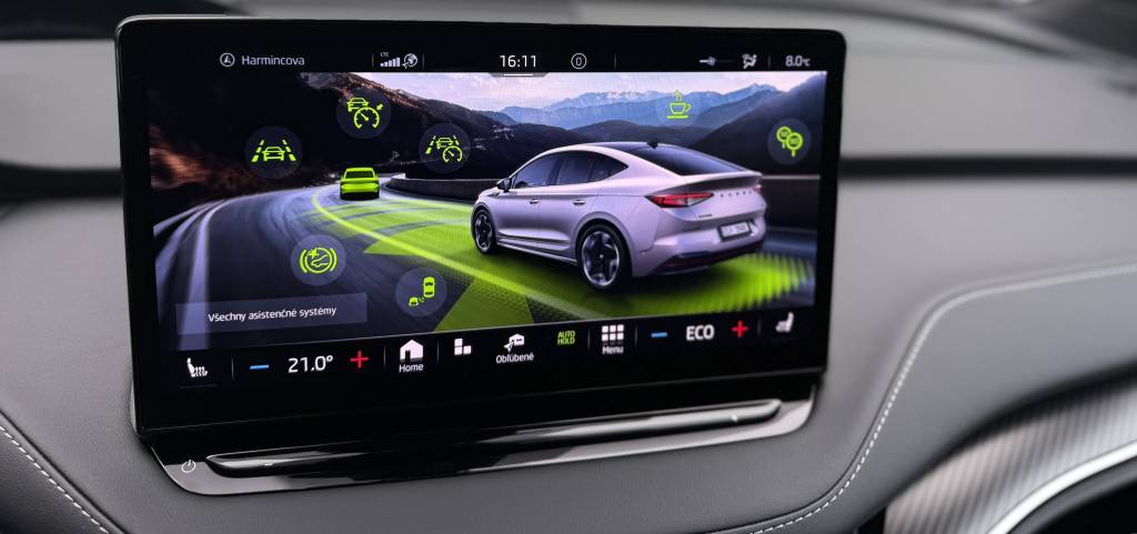 Škoda Enyaq Coupé RS 4X4 HEAD-UP CRYSTAL MATRIX 360°KAMERA MASÁŽ PANORAMA CANTON RADAR R21
