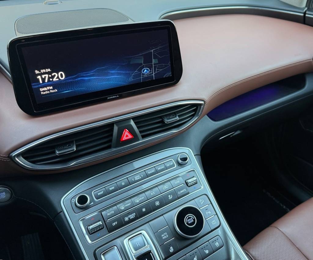 Hyundai Santa Fe 1.6 T-GDi HEV PREMIUM HEAD-UP 360°KAMERA KRELL AUDIO FULL LED /VOZIDLO V ZÁRUKE/