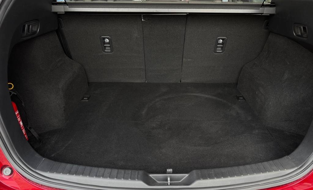 Mazda CX-5 2.2 Skyactiv-D175 AWD HEAD-UP KAMERA BOSE FULL LED REVOLUTION TOP