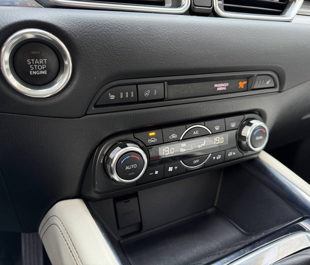 Mazda CX-5 2.2 Skyactiv-D175 AWD HEAD-UP KAMERA BOSE FULL LED REVOLUTION TOP