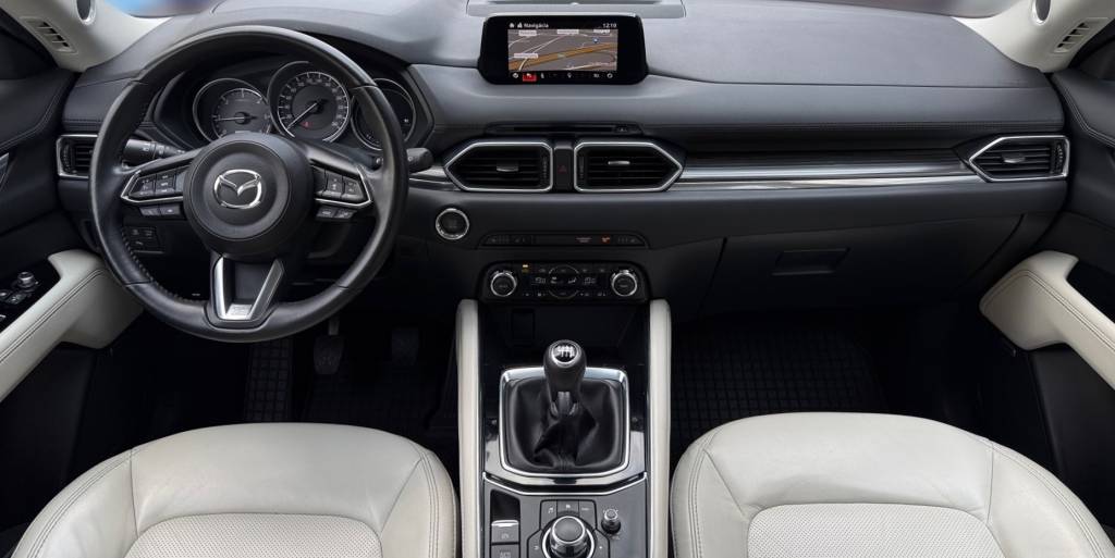 Mazda CX-5 2.2 Skyactiv-D175 AWD HEAD-UP KAMERA BOSE FULL LED REVOLUTION TOP
