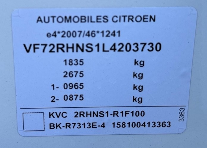 Citroën C3 Aircross PureTech 130 A/T VAMPIRE KEYLESS GO NAVI