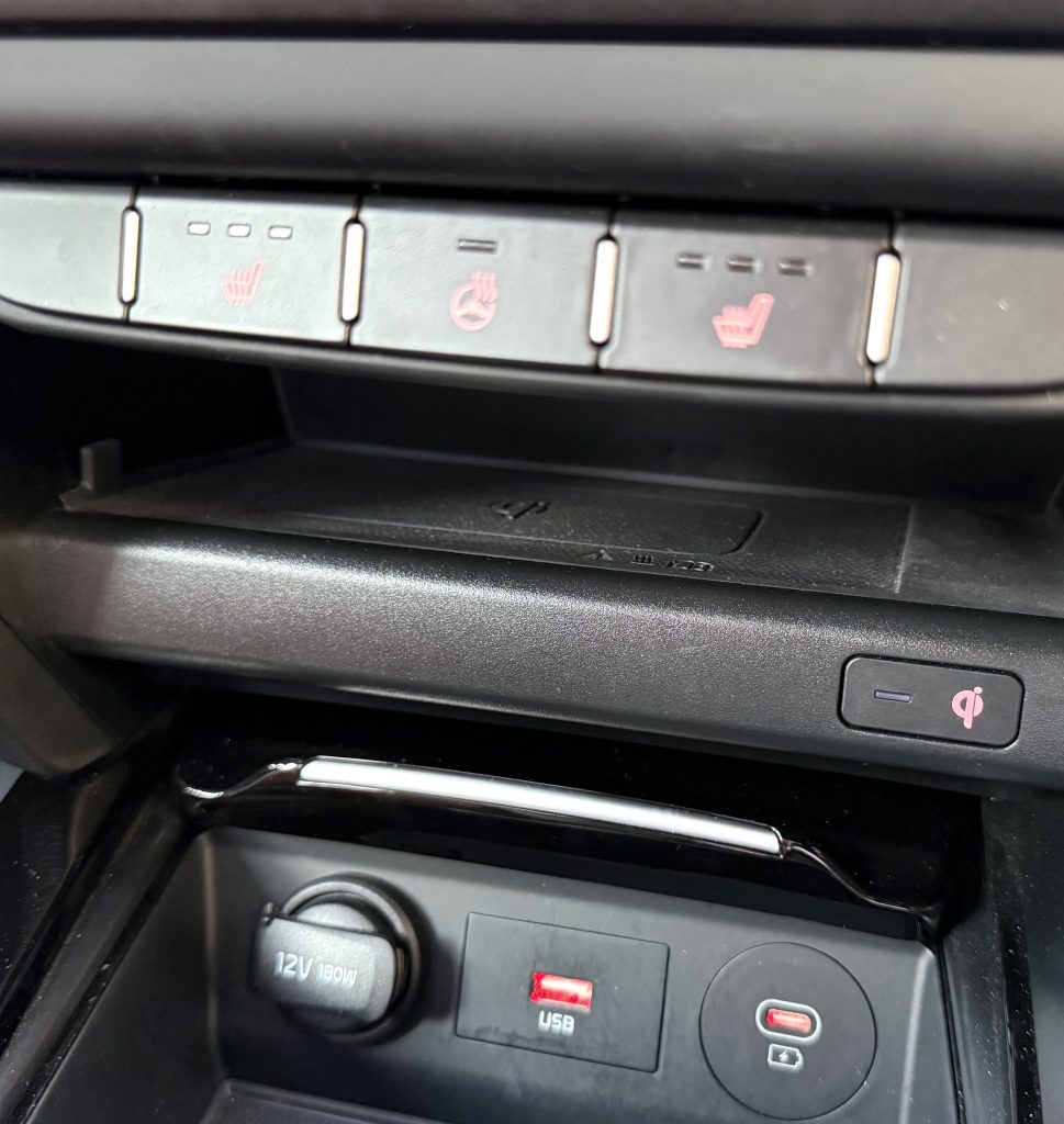 Kia Ceed SW 1.5 T-GDi GT-LINE /VOZIDLO V PLNEJ ZÁRUKE/