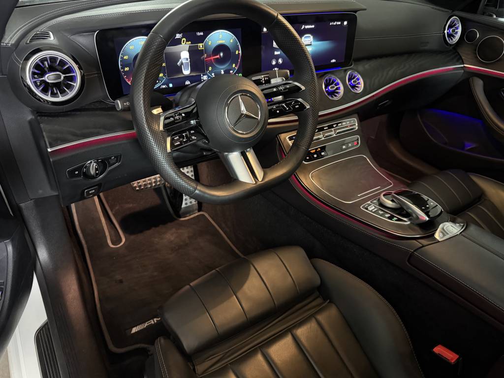 Mercedes-Benz E trieda Kabriolet 220d 3xAMG-LINE DESIGNO MULTIBEAM MATRIX AIRSCARF AIRCAP KAMERA