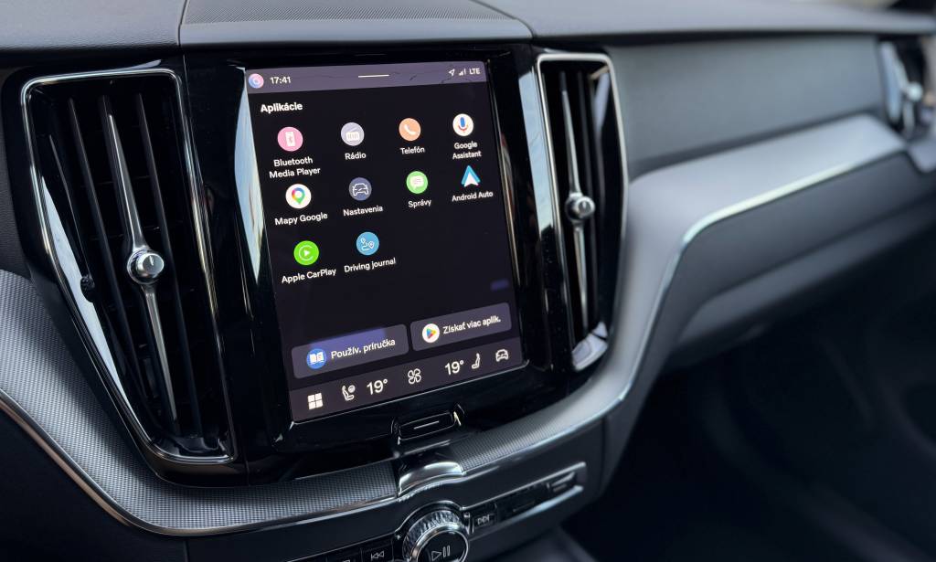 Volvo XC60 2.0 B4D mHEV PLUS DARK MATRIX LED KAMERA VIRTUAL RADAR KEYLESS GO A/T