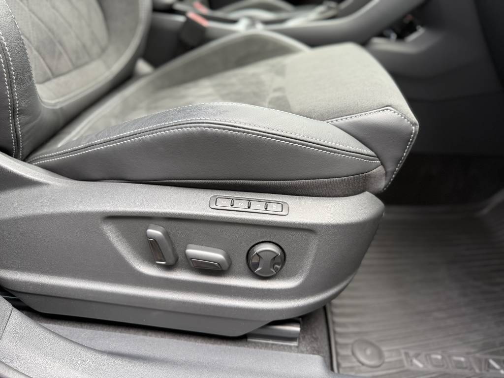 Škoda Kodiaq 2.0 TSI 4X4 SPORTLINE CRYSTAL MATRIX KAMERA RADAR VIRTUAL ALCANTARA DSG