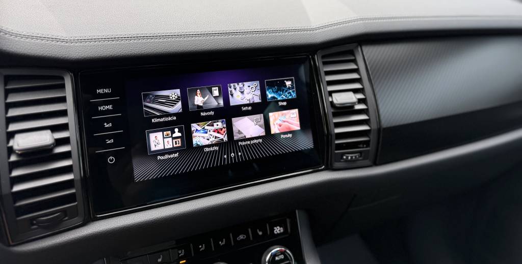 Škoda Kodiaq 2.0 TSI 4X4 SPORTLINE CRYSTAL MATRIX KAMERA RADAR VIRTUAL ALCANTARA DSG