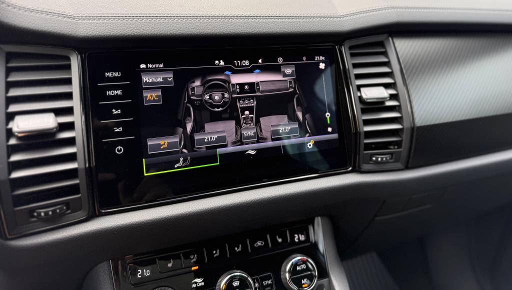 Škoda Kodiaq 2.0 TSI 4X4 SPORTLINE CRYSTAL MATRIX KAMERA RADAR VIRTUAL ALCANTARA DSG