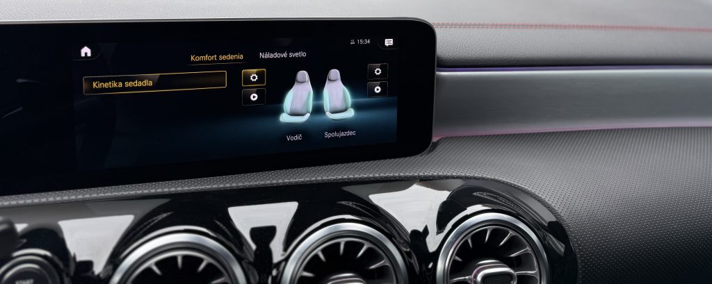 Mercedes-Benz CLA Shooting Brake 2.0D AMG-LINE MULTIBEAM MATRIX PANORAMA KAMERA VIRTUAL NIGHT PACKET