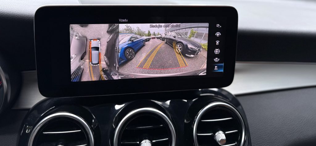 Mercedes-Benz GLC SUV 300 mHEV 4MATIC AMG-LINE MULTIBEAM MATRIX PANORAMA 360°KAM. BURMESTER VIRTUAL