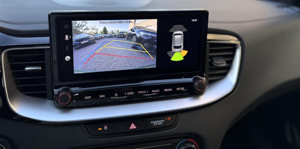 Kia Ceed SW 1.5 T-GDi GT-LINE /VOZIDLO V PLNEJ ZÁRUKE/