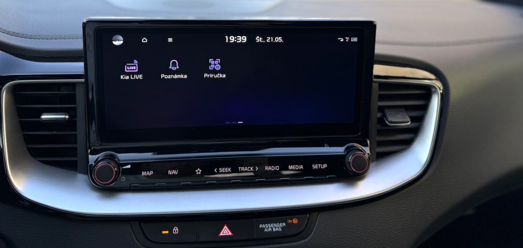 Kia Ceed SW 1.5 T-GDi GT-LINE /VOZIDLO V PLNEJ ZÁRUKE/