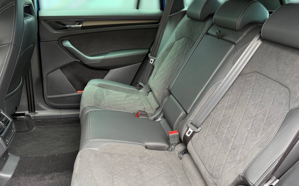 Škoda Kodiaq 2.0 TSI 4X4 SPORTLINE CRYSTAL MATRIX KAMERA RADAR VIRTUAL ALCANTARA DSG
