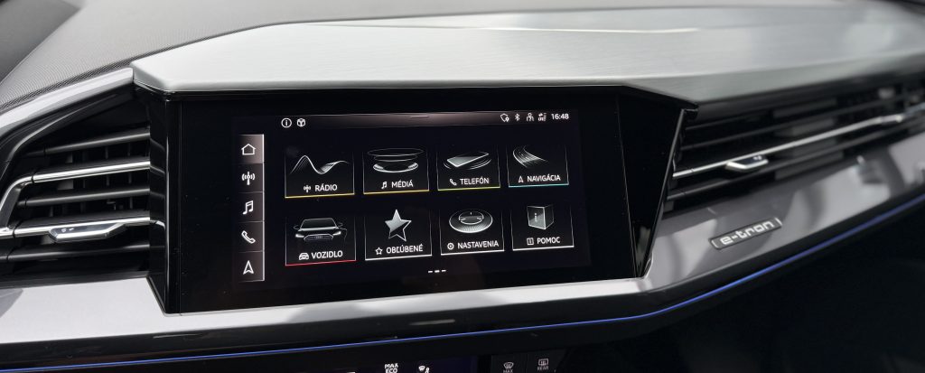 Audi Q4 e-tron 40 3xS-LINE PANORAMA R20 AVILO BATTERY CERTIFICATE 82kWh, 150kW