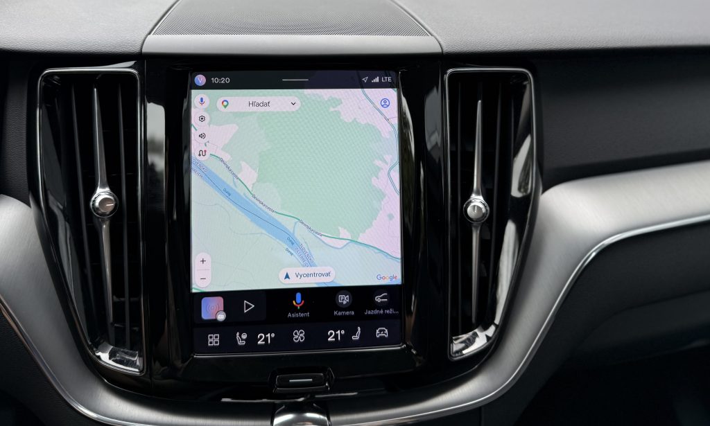 Volvo XC60 2.0 B4D mHEV AWD FACELIFT MATRIX LED VIRTUAL RADAR A/T