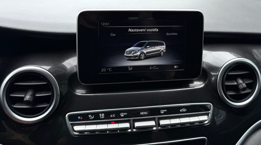 Mercedes-Benz V trieda V220 d lang 4MATIC