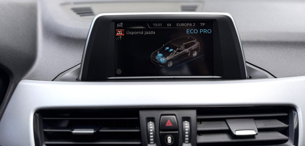 BMW X1 sDrive 18i Advantage A/T