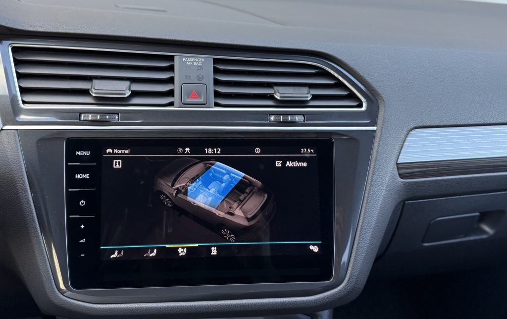 Volkswagen VW Tiguan Allspace 2.0 TDI 4Motion 200PS ELEGANCE IQ.LIGHT MATRIX WEBASTO 360°KAM. HEAD-UP PANORAMA