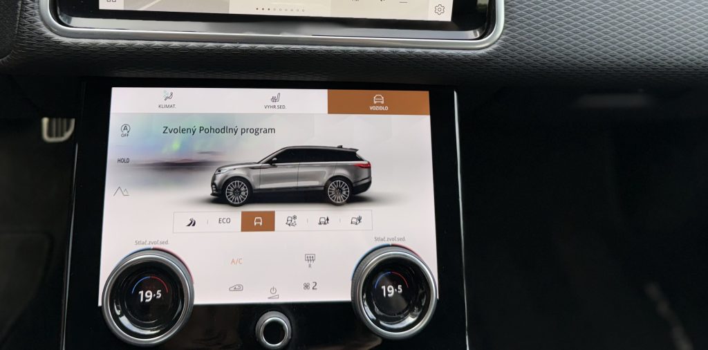 Land Rover Range Rover Velar 2.0i I4 P250 AWD R-DYNAMIC S FACELIFT 360°3D KAMERA MERIDIAN AUDIO