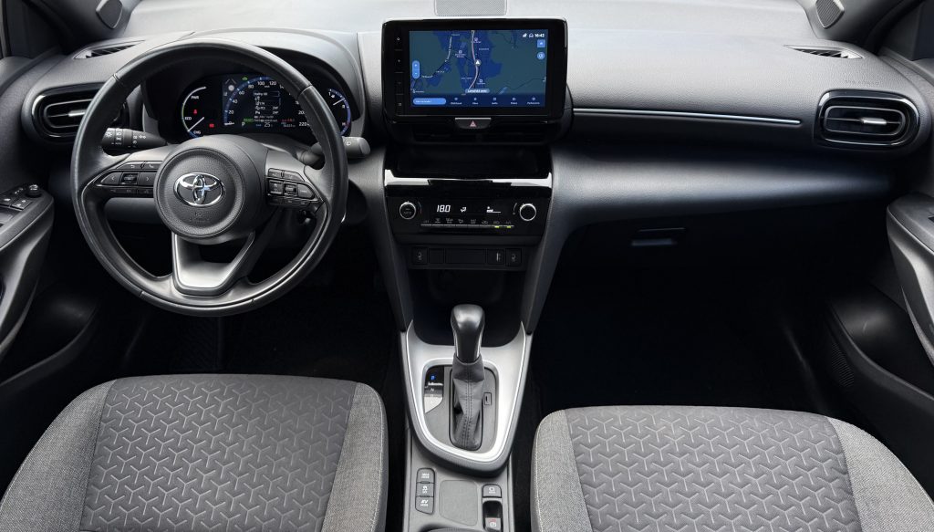 Toyota Yaris Cross Hybrid 1.5 A/T FULL LED KAMERA RADAR ACC