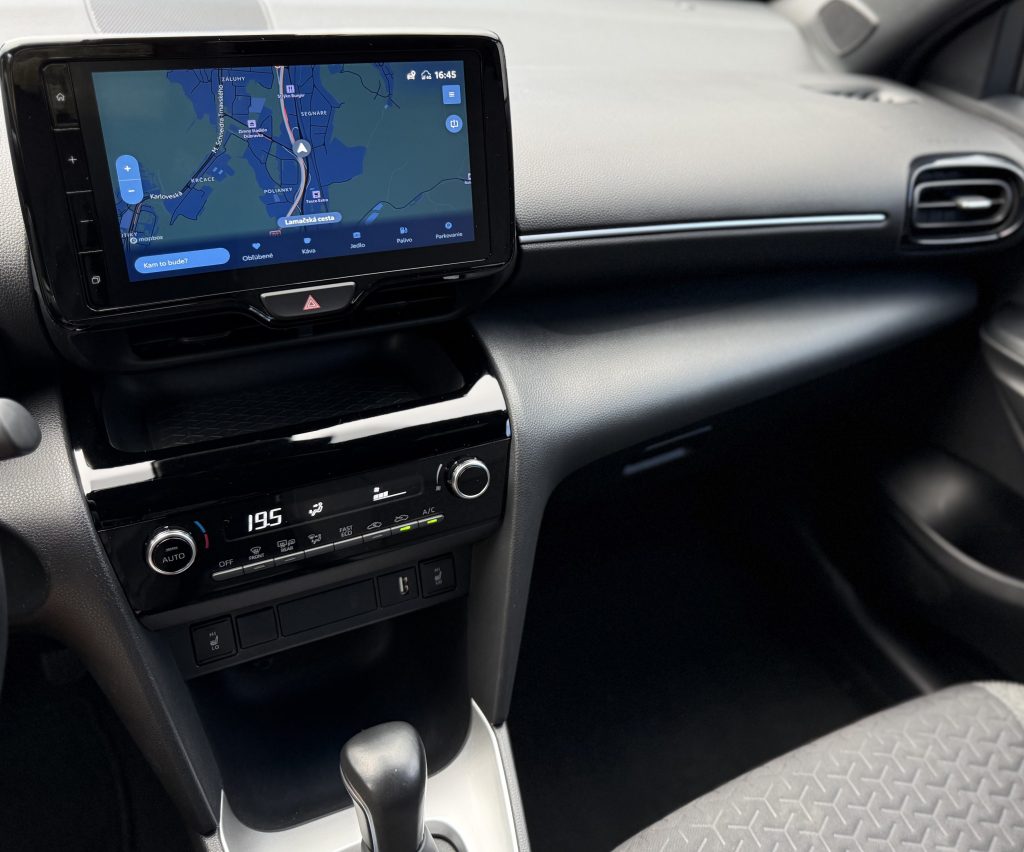 Toyota Yaris Cross Hybrid 1.5 A/T FULL LED KAMERA RADAR ACC