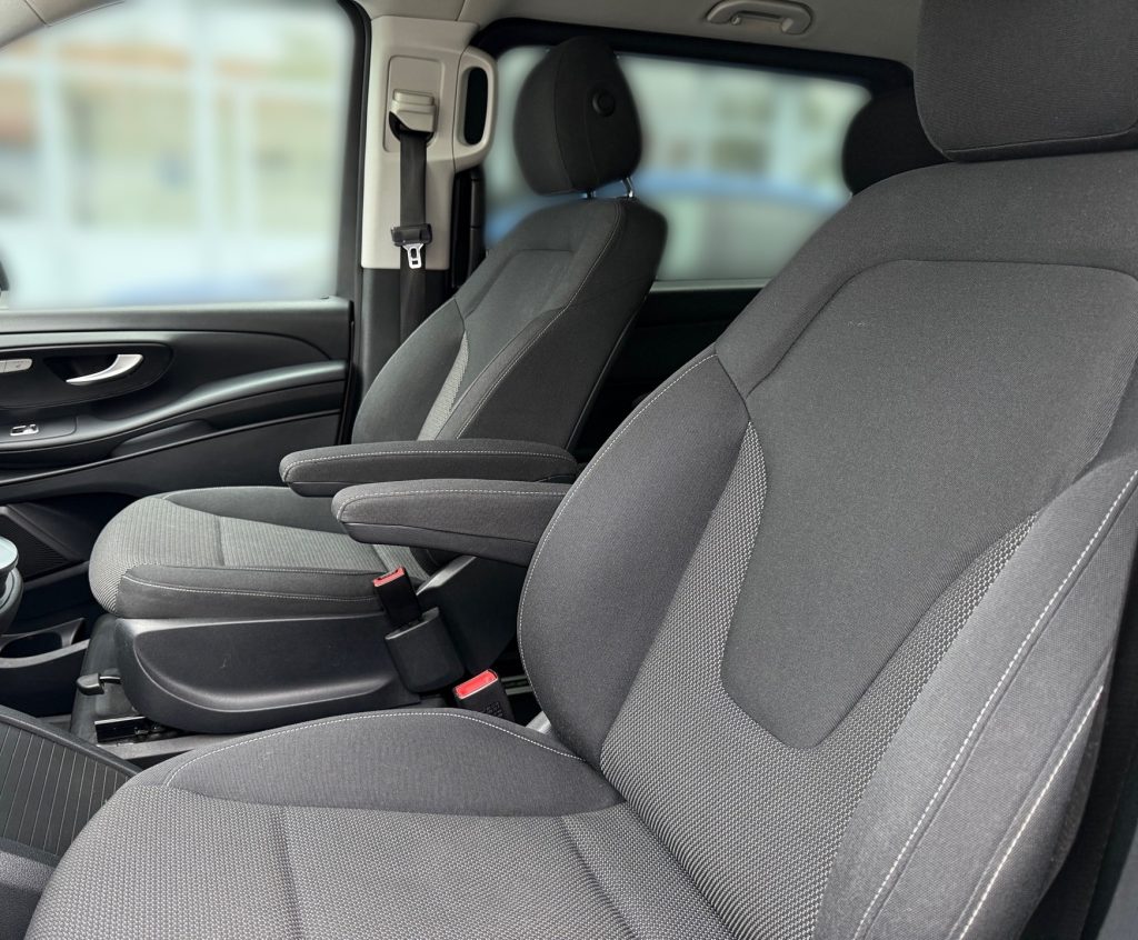 Mercedes-Benz V trieda V220 d lang 4MATIC