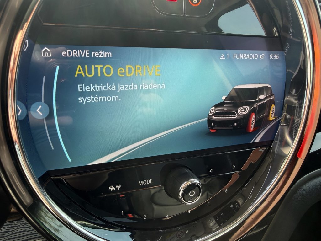 Mini Countryman Cooper SE ALL4 PHEV HEAD-UP KAMERA WEBASTO FULL LED R19