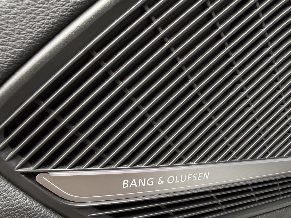 Audi S4/S4 Avant 3.0 TDI Quattro 354PS MATRIX HD LED WEBASTO BANG&OLUFSEN KAMERA VIRTUAL RADAR