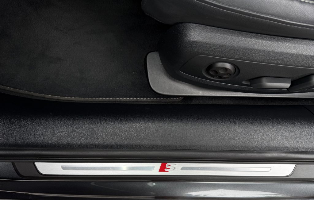 Audi S4/S4 Avant 3.0 TDI Quattro 354PS MATRIX HD LED WEBASTO BANG&OLUFSEN KAMERA VIRTUAL RADAR