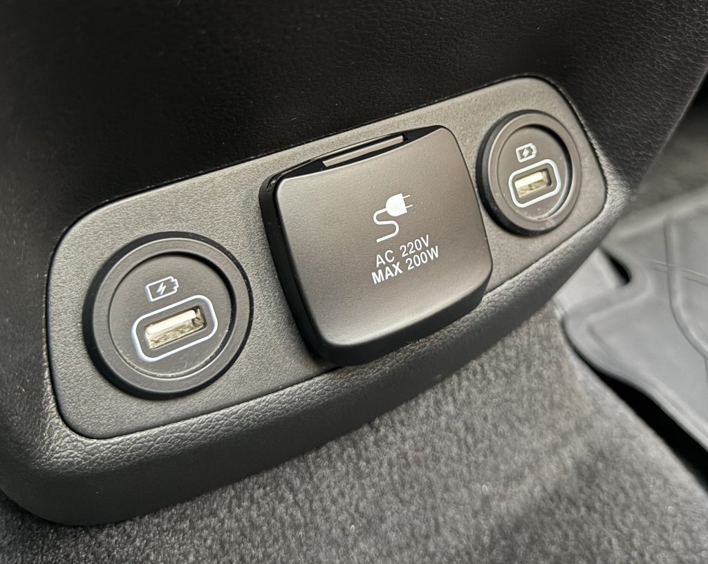 Hyundai Santa Fe 1.6 T-GDi HEV PREMIUM 4X4 HEAD-UP 360°KAMERA KRELL AUDIO CAMEL TAN INTERIOR, A/T