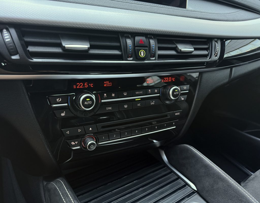 BMW X6 xDrive 30d ///M Sport Edition SLOVENSKÉ AUTO 1.MAJITEĽ A/T
