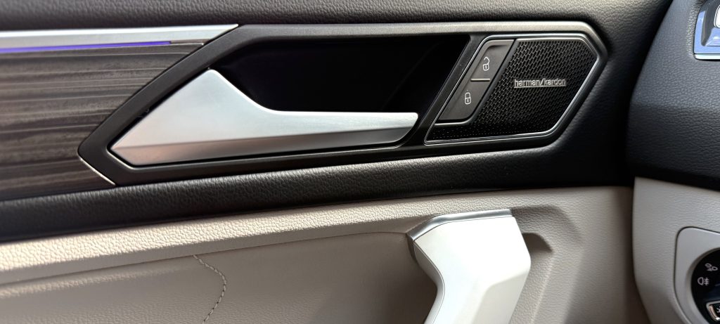 Volkswagen VW Tiguan Allspace 2.0 TSI 4Motion 245PS ELEGANCE IQ.LIGHT MATRIX 360°KAM. HARMAN/KARDON DSG