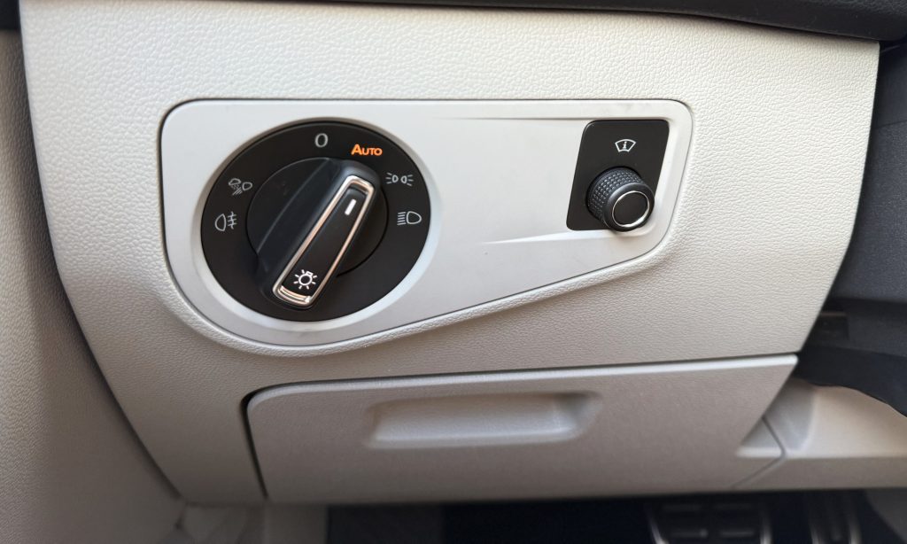 Volkswagen VW Tiguan Allspace 2.0 TSI 4Motion 245PS ELEGANCE IQ.LIGHT MATRIX 360°KAM. HARMAN/KARDON DSG