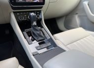 Škoda Superb Combi 2.0 TDI LAURIN&KLEMENT CRYSTAL MATRIX PANORAMA KAMERA VIRTUAL CANTON DSG