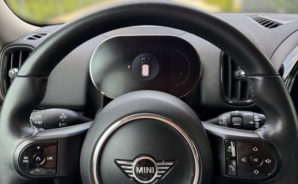 Mini Countryman Cooper SE ALL4 PHEV HEAD-UP KAMERA WEBASTO FULL LED R19
