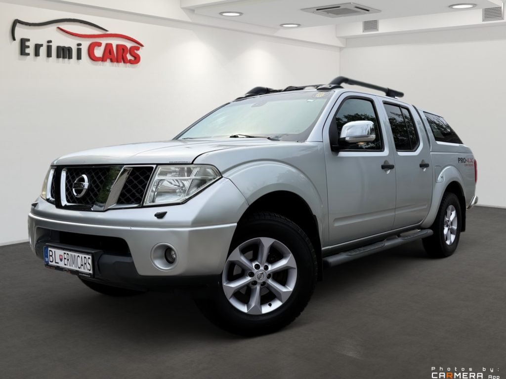 Nissan Navara DoubleCab 2.5D SE