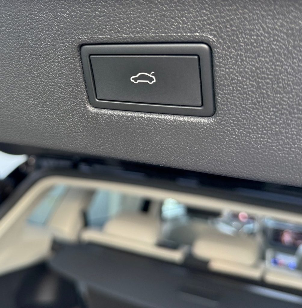 Volkswagen VW Tiguan Allspace 2.0 TSI 4Motion 245PS ELEGANCE IQ.LIGHT MATRIX 360°KAM. HARMAN/KARDON DSG