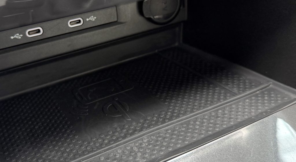 Volkswagen VW Tiguan Allspace 2.0 TDI 4Motion ELEGANCE IQ.LIGHT MATRIX HEAD-UP 360°KAMERA MASÁŽ VIRTUAL DSG