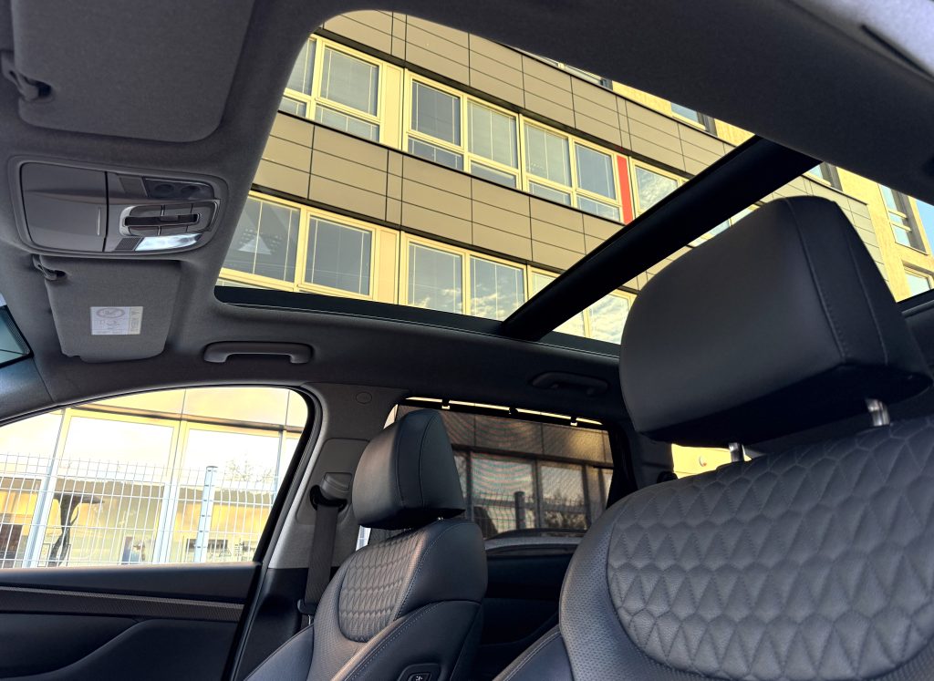Hyundai Santa Fe 2.2 CRDi 4X4 PREMIUM 360°KAMERA PANORAMA HEAD-UP KRELL AUDIO 200PS A/T