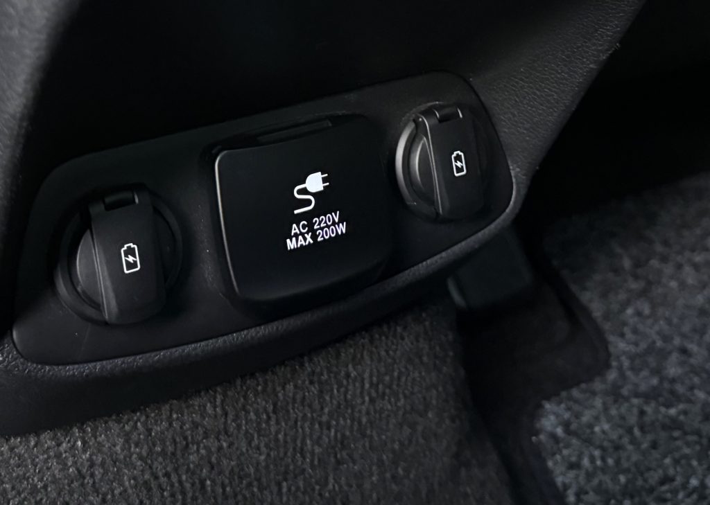Hyundai Santa Fe 2.2 CRDi 4X4 PREMIUM 360°KAMERA PANORAMA HEAD-UP KRELL AUDIO 200PS A/T